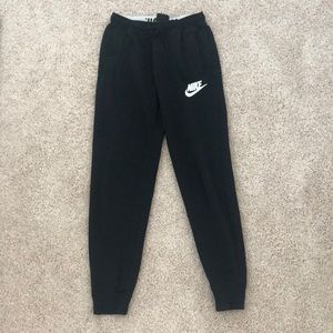 Nike Joggers